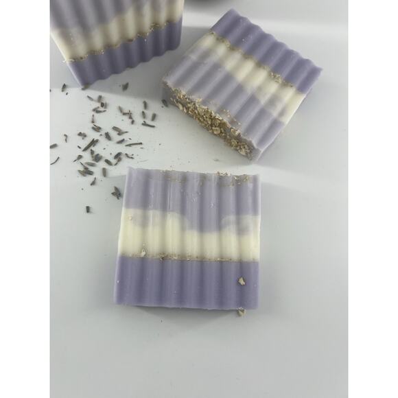 3x Goat Milk and Oatmeal Soap Bar Lavendar Vanilla Purple 3oz Face Body New - Picture 5 of 7